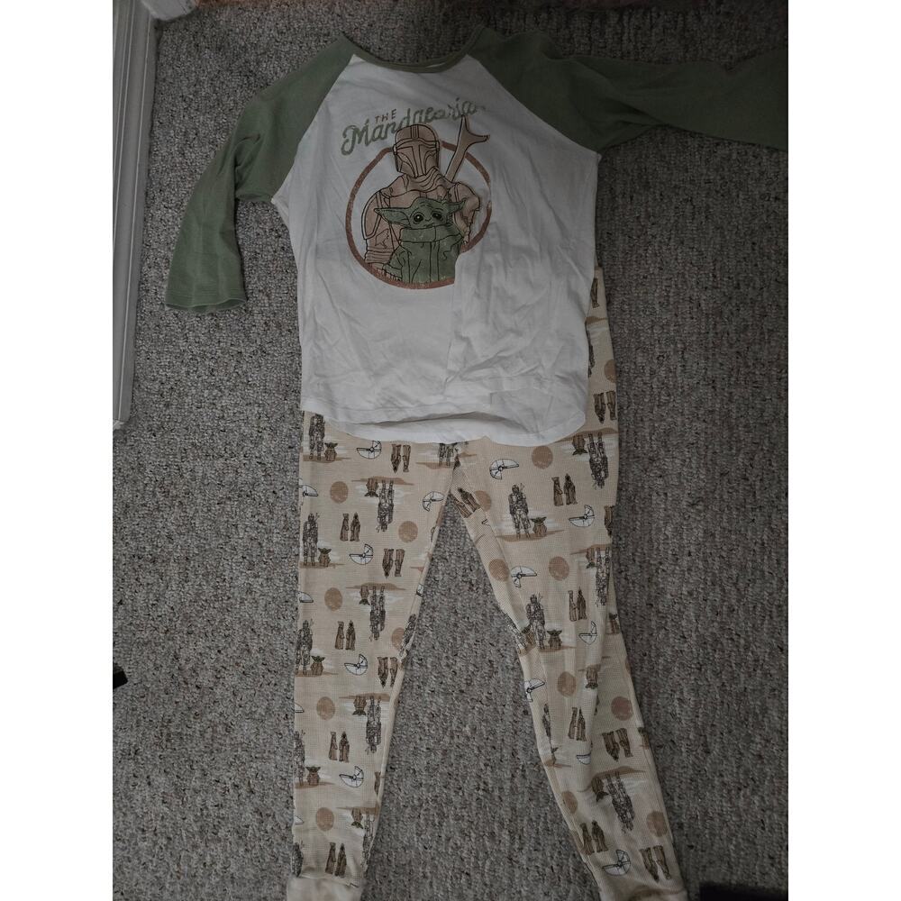 The Mandalorian Pajama Set Size L